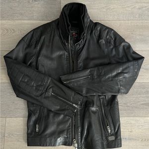Diesel
L-Pritts zip-up padded leather jacket